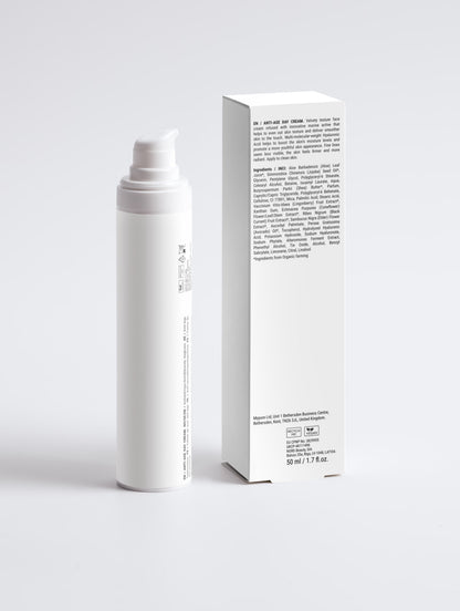 THE DAILY STANDARD Crema facial pro-edad
